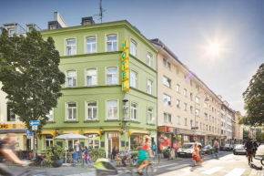 Отель Hotel am Chlodwigplatz  Кёльн